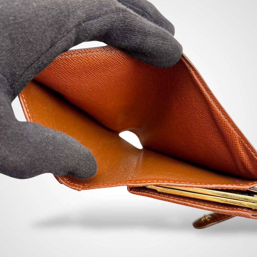 ルイヴィトン モノグラム 二つ折り財布 ポルト モネ ビエ ヴィエノワ がま口