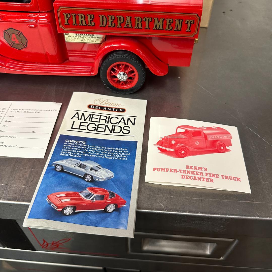 Jim Beam ファイヤーパンパー 消防車 Regal China製 箱付き
