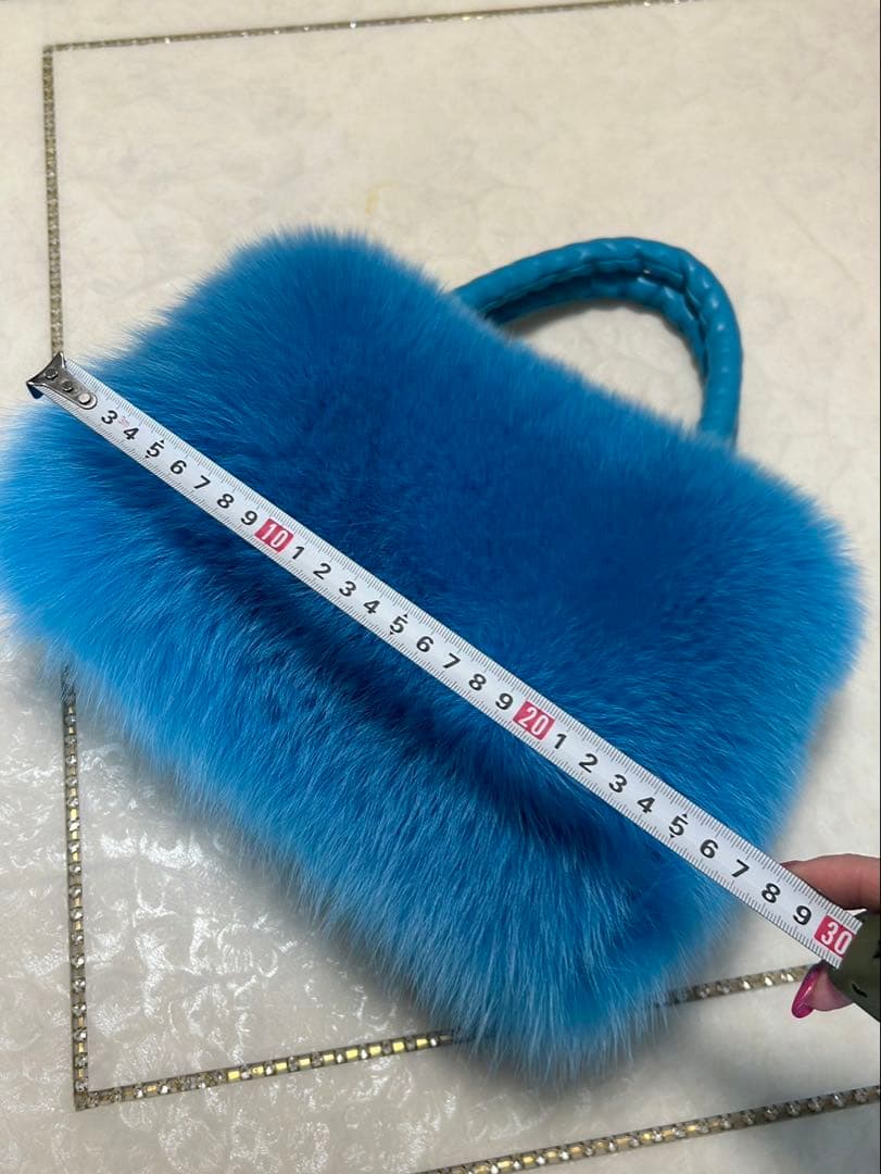 上質サガフォックスファーバッグ　ブルー　最安値