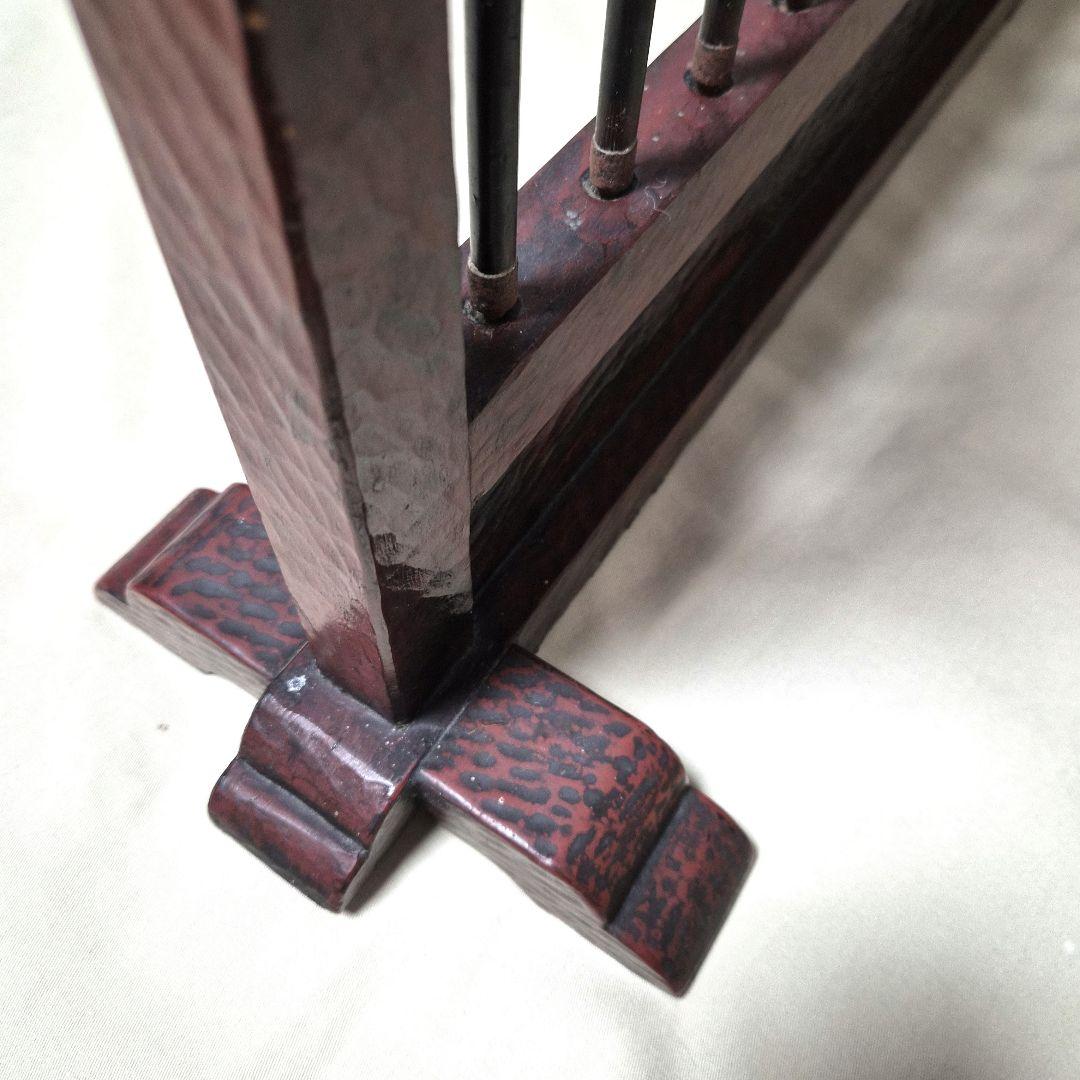 鎌倉彫のような【矢衝立】