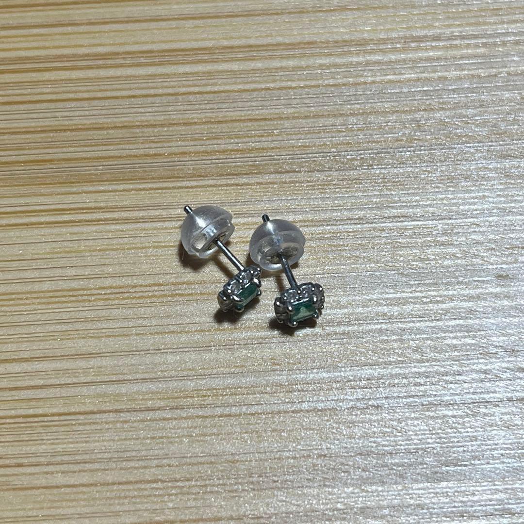 k10 ホワイトゴールド　エメラルド　ピアス　ツツミ