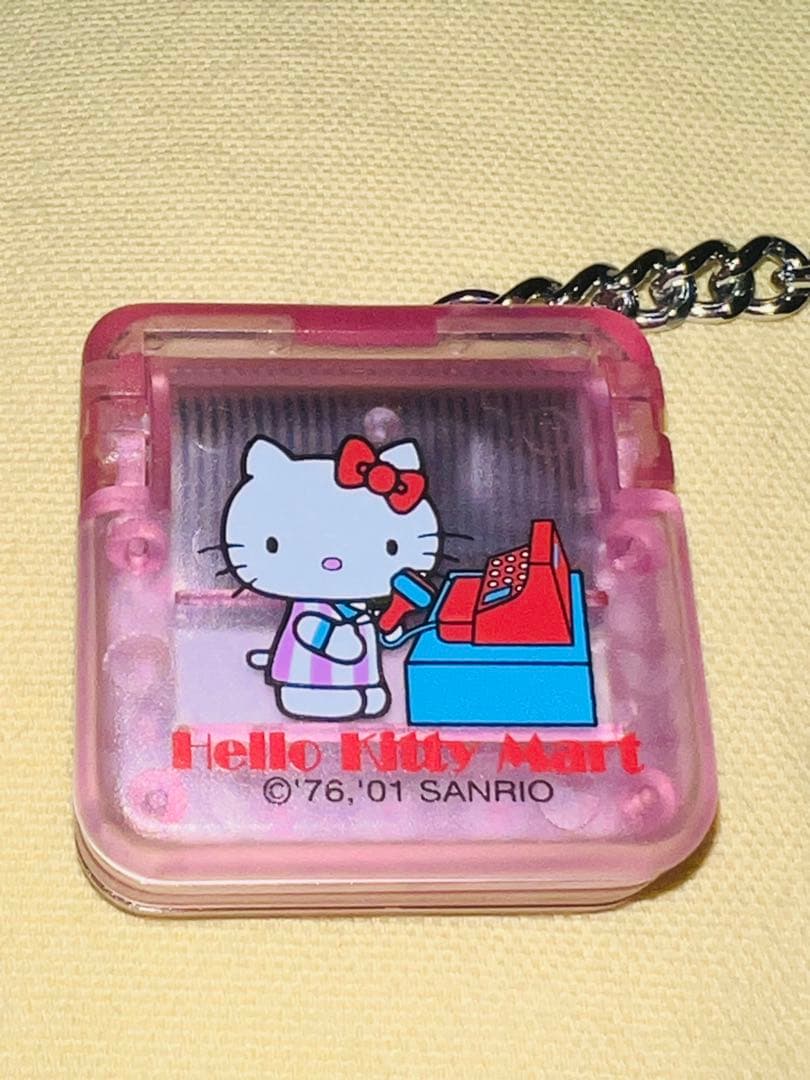レア 美品 Hello Kitty Mart 電卓 キーチェーン付き