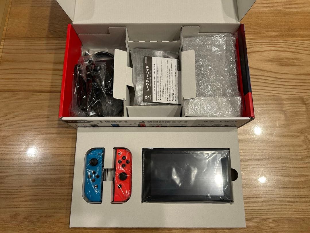 任天堂 NINTENDO SWITCH