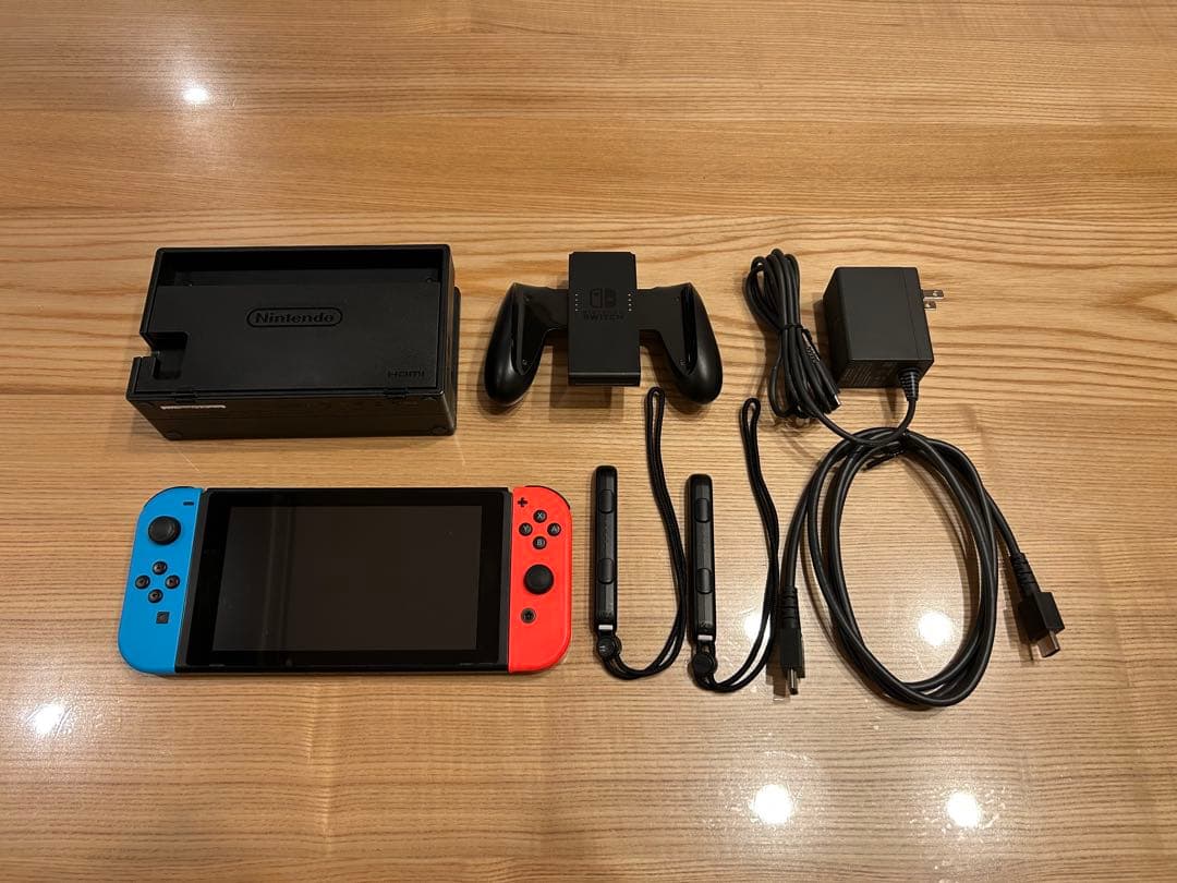 任天堂 NINTENDO SWITCH