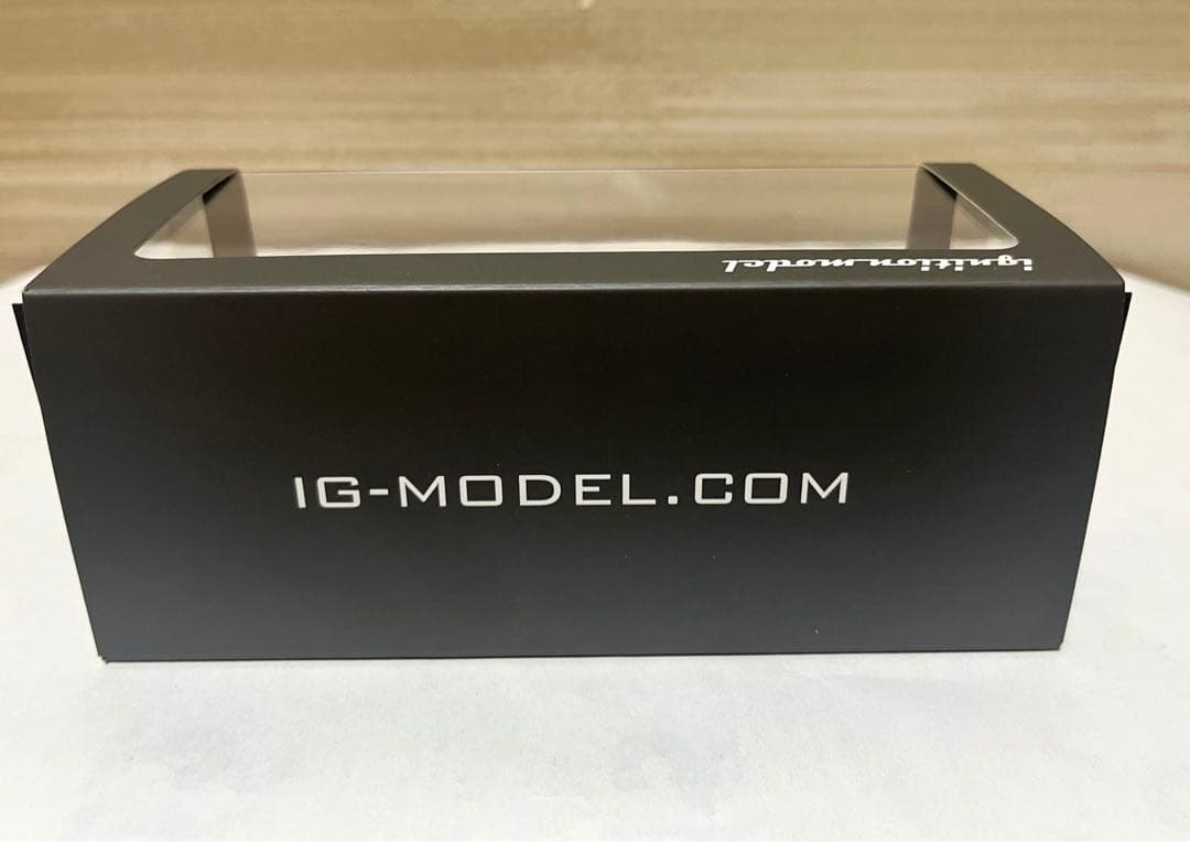 イグニッションモデル 1/43 日産 フェアレディZ S30マットブラック