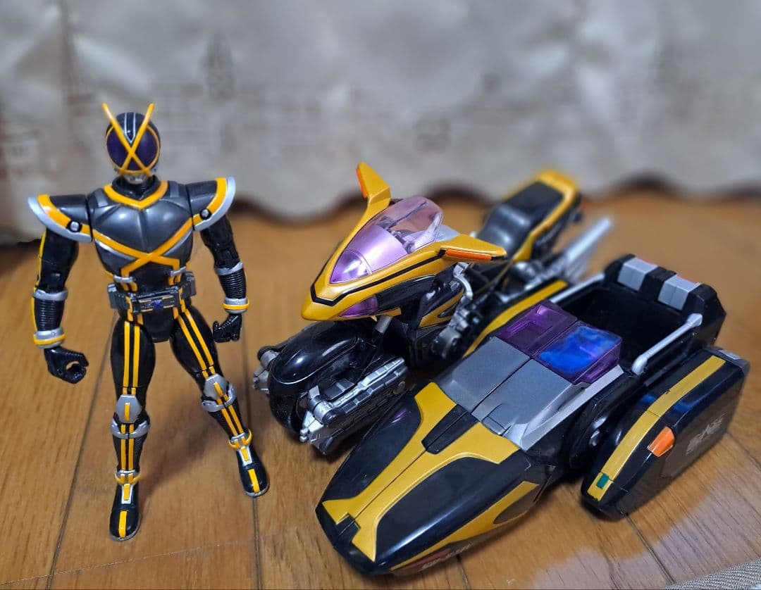 仮面ライダー ファイズ オートバジン カイザ 可動フィギュア 計2点 使用品