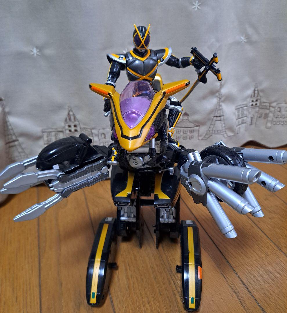 仮面ライダー ファイズ オートバジン カイザ 可動フィギュア 計2点 使用品