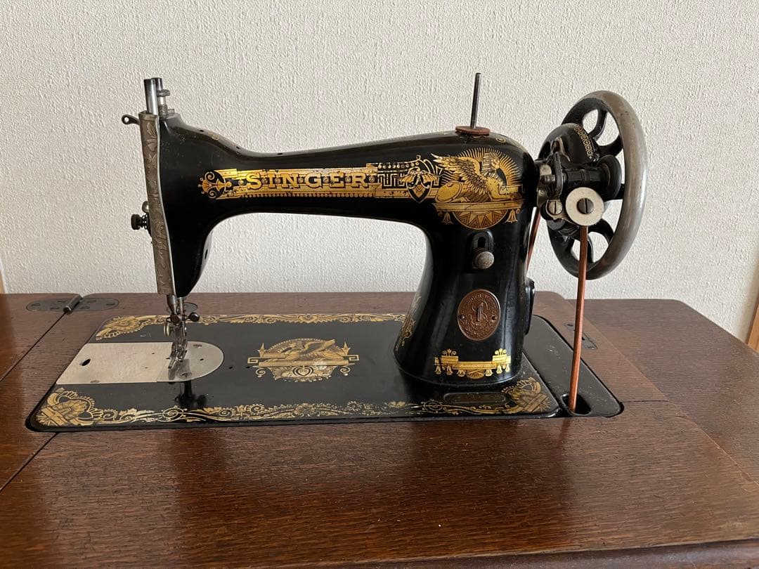 SINGER足踏みミシン ミシンとしての機能あり　もともとアンティーク