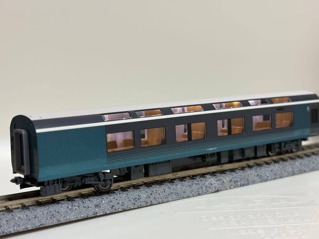 鉄道模型　Nゲージ　KATO 10-1644 E261系　サフィール踊り子　限定