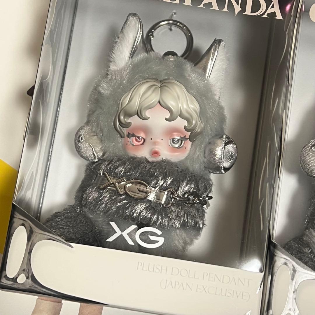 POPMART SKULLPANDA XG スカルパンダ ぬいぐるみペンダント