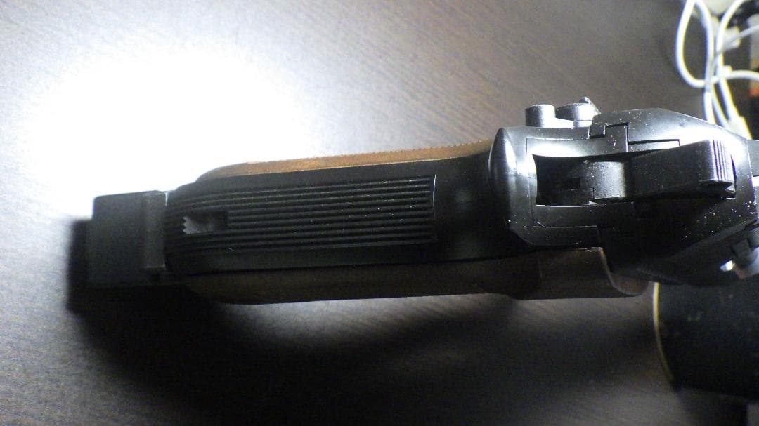 く*ん様 東京マルイ　電動ハンドガン　M９３R　18歳以上