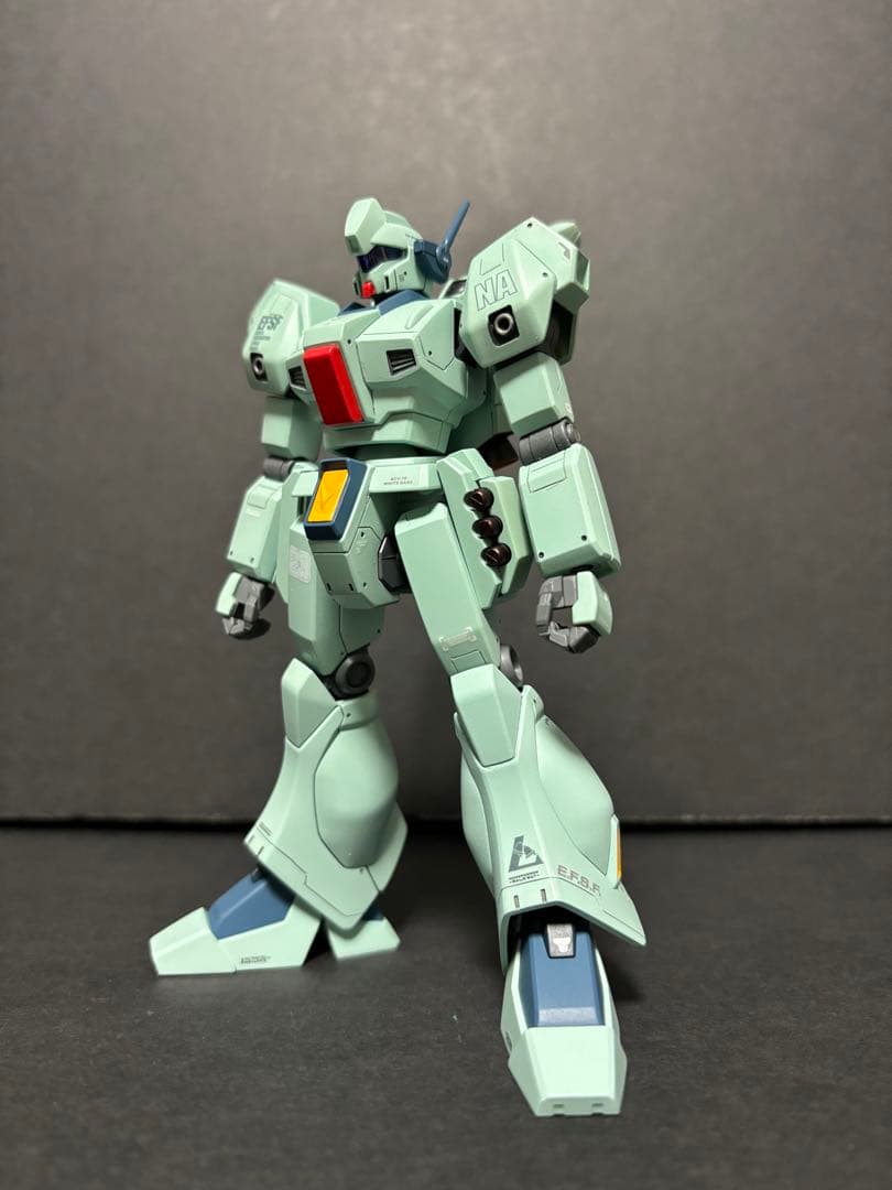 HGUC  ジェガン ガンプラ完成品　アクシズショック　ジェガン