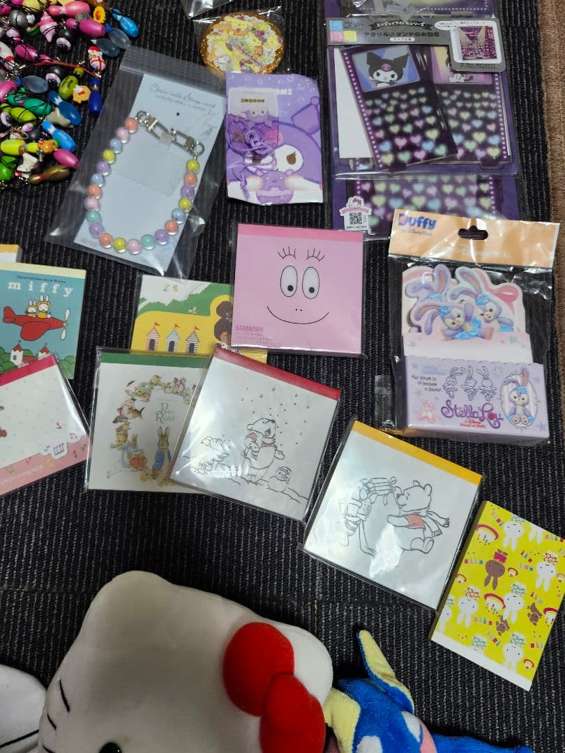 ラウンドワン　キティ　まとめ売り