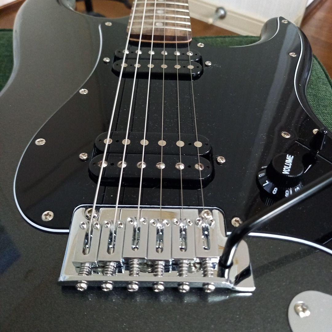 『希少・美品』SQUIER by FENDER STRATOCASTER