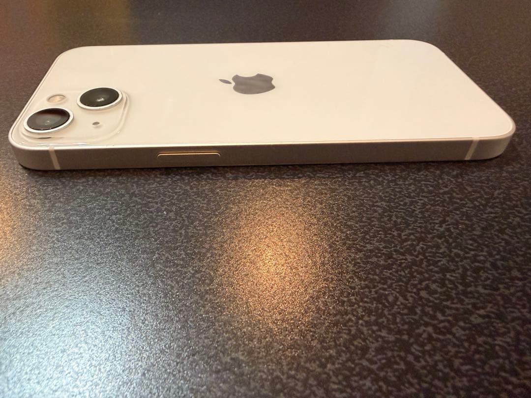 Apple iPhone 13 ホワイト 本体　256G