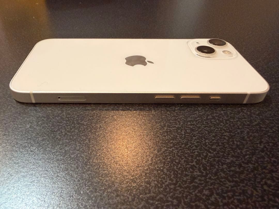 Apple iPhone 13 ホワイト 本体　256G