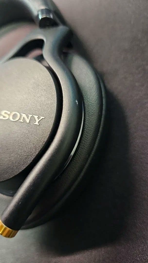 ヘッドホン SONY MDR-1AM2