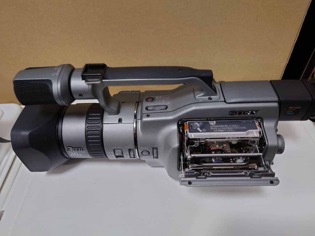 SONY　DCR-VX1000