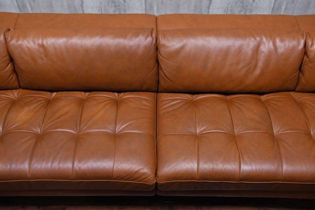 DIK135 ケルビンジョルマーニ 5-6人掛けソファ レザー/総本革張り