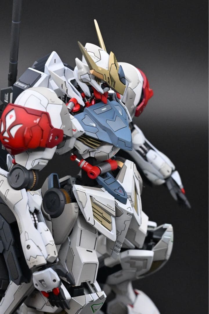 1/100 フルメカニクス ガンダムバルバトスルプス 塗装済完成品