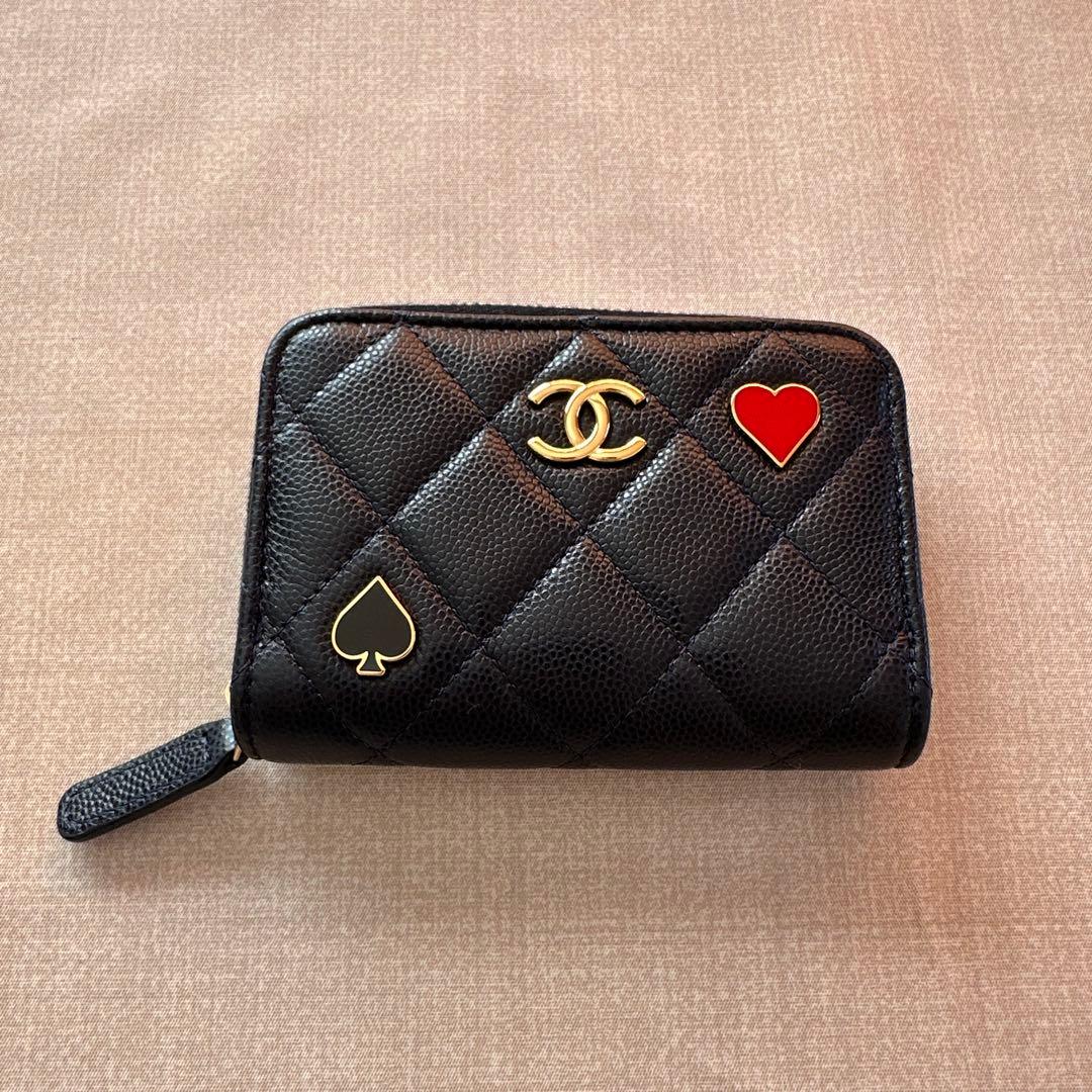 CHANEL ブラック ケース