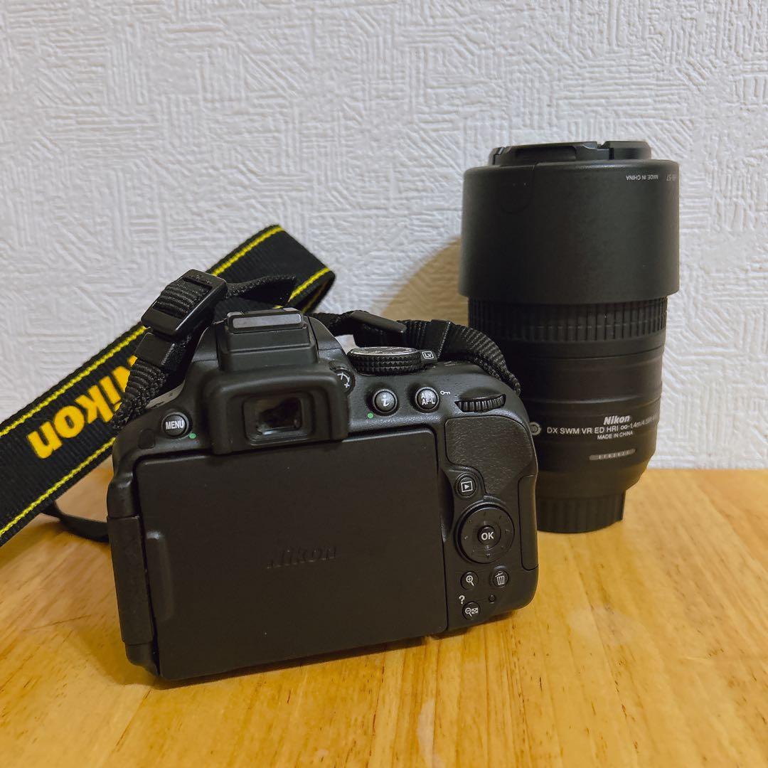 Nikon D5300 ズームレンズキット　カメラ　一眼レフ　ニコン