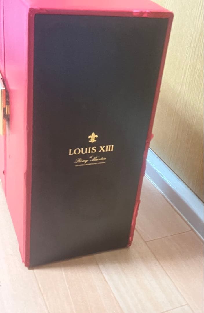 テ*ン様 【希少】レミーマルタン　ルイ13世　観音開き