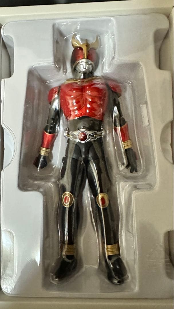 真骨彫　仮面ライダークウガ　マイティフォーム50th仕様