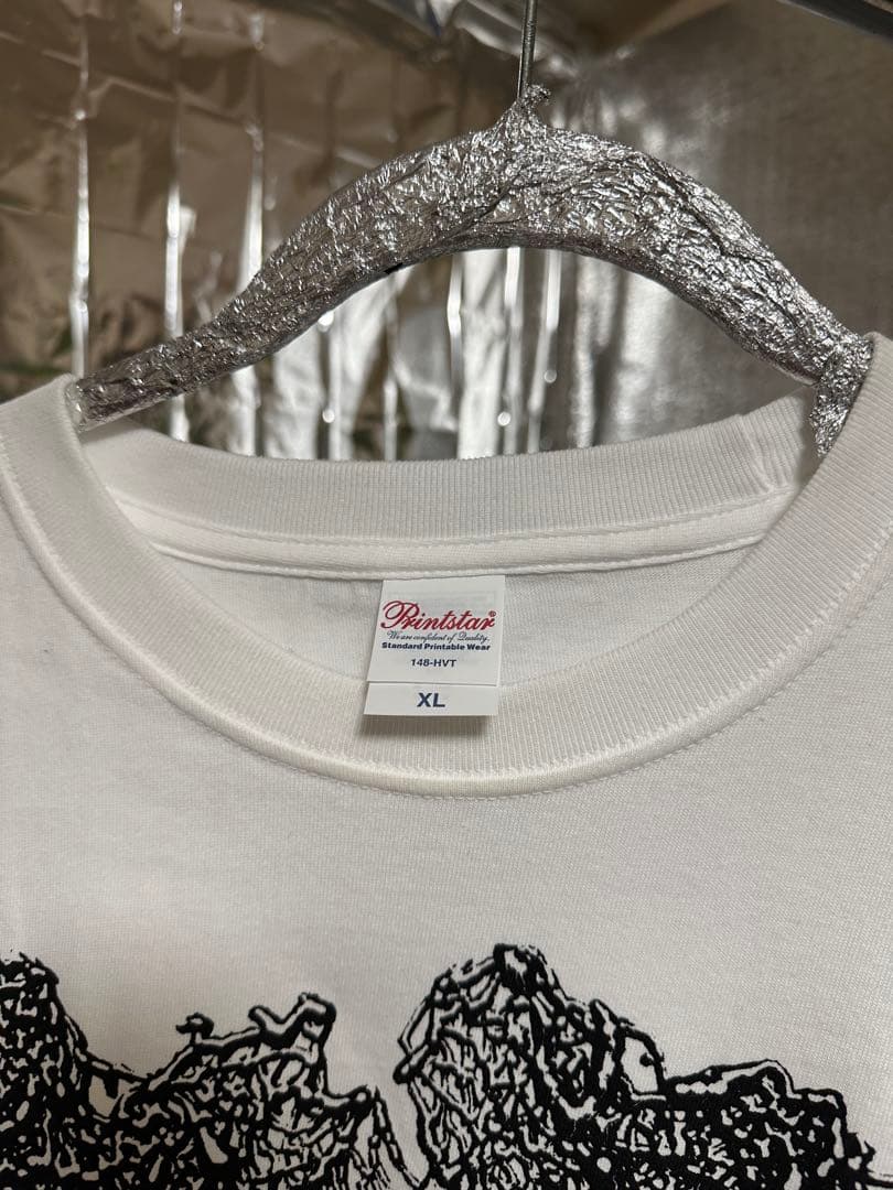 moreru tシャツ　XL