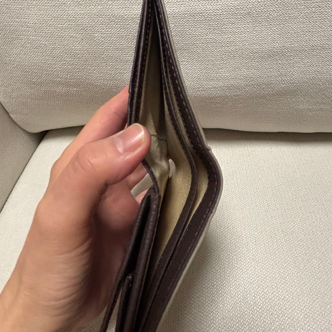 キタムラ　二つ折り財布　サンドベージュ