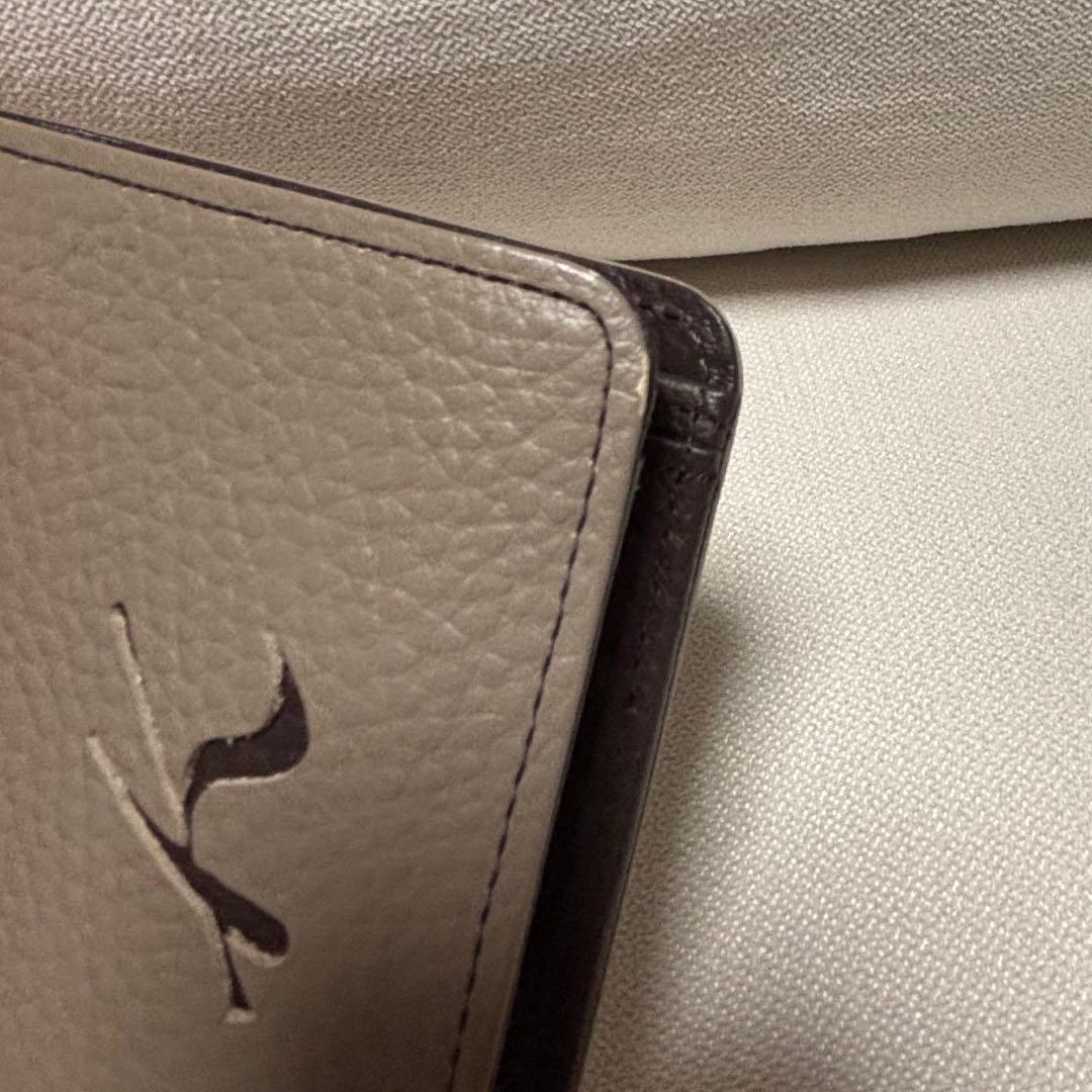 キタムラ　二つ折り財布　サンドベージュ