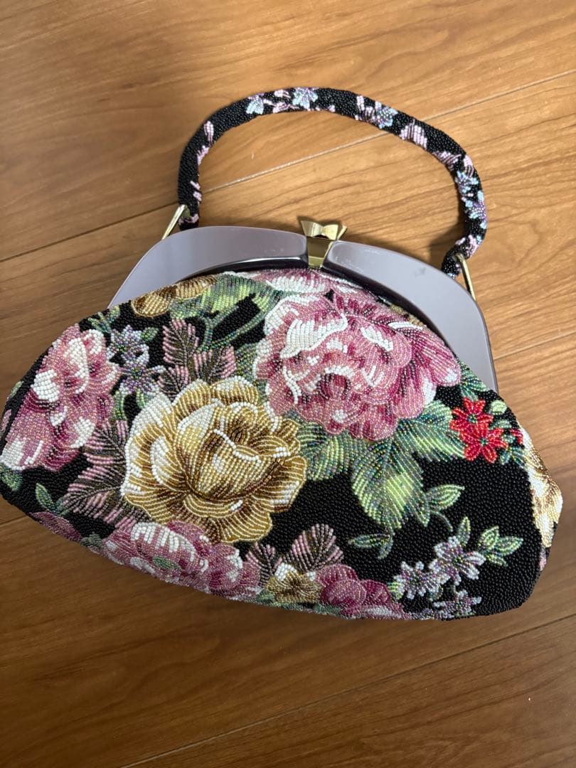 花柄刺繍 和装用バッグ　ビーズ