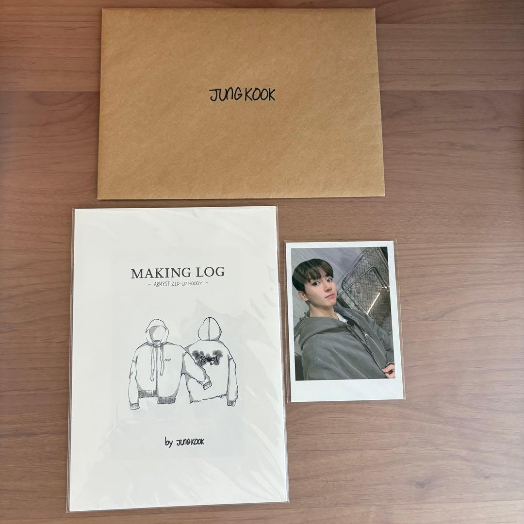 【未使用】BTS ジョングク　アーティストメイド　フーディー　L 白