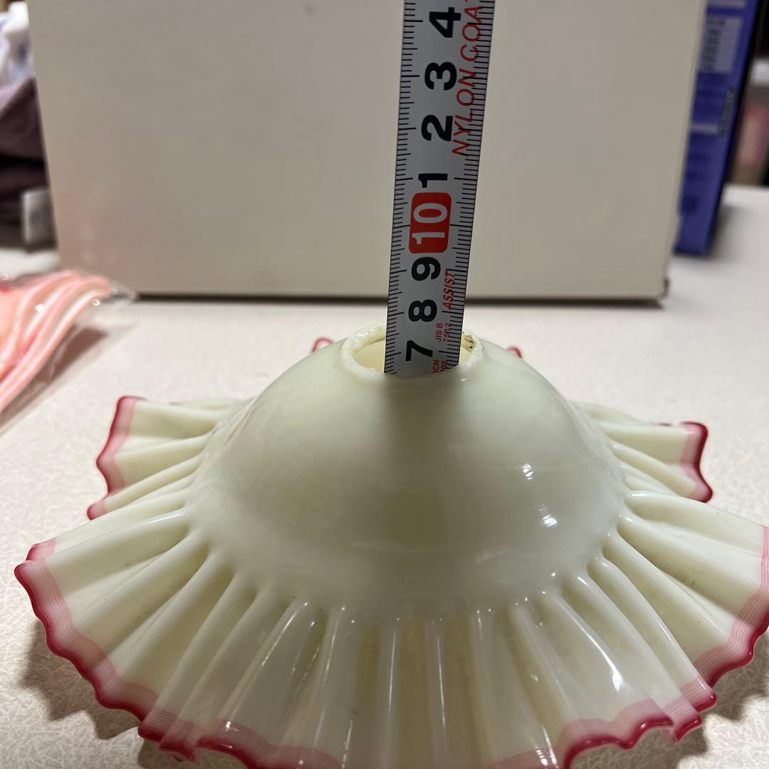 アンティーク　フリルデザイン ランプシェード