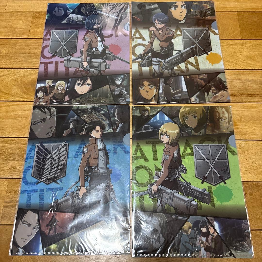 進撃の巨人 非売品など色々セット(クリアファイル6枚・缶ケース5点メモ帳4点等)