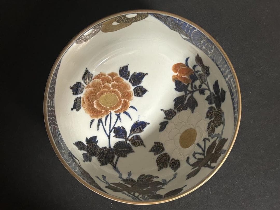 古伊万里　九谷　華やかで豪華な皿＆鉢　２点　セット　色絵　飾り皿　金彩　縁起物