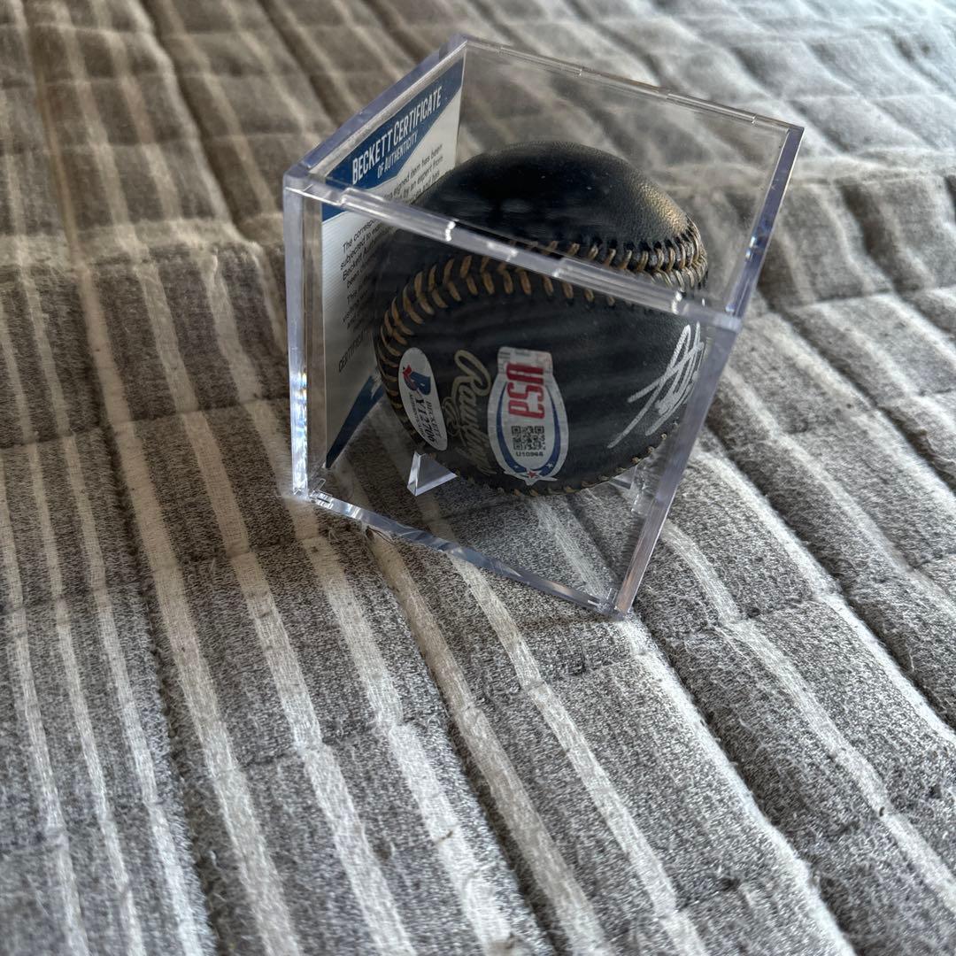 フェルナンドタティスjr直筆サインボール　限定黒ボールBECKETT社