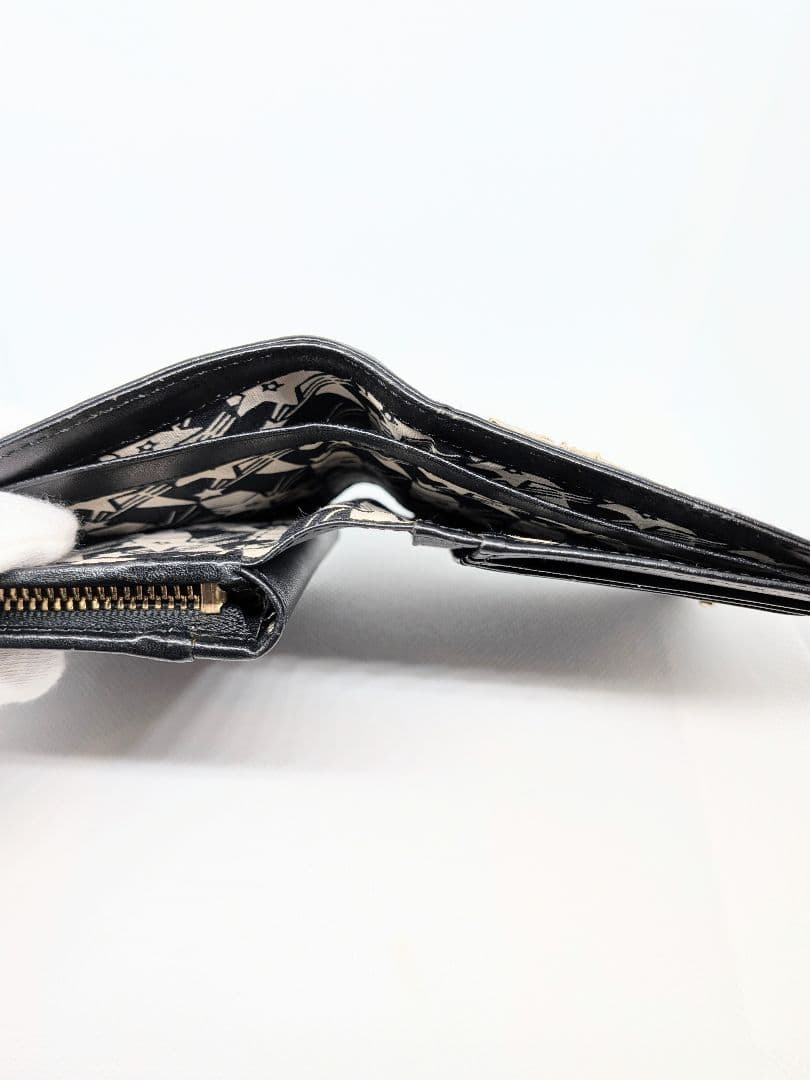 ❦ANNA SUI ❦　ブラック 二つ折り財布 ✯星月✯デザイン