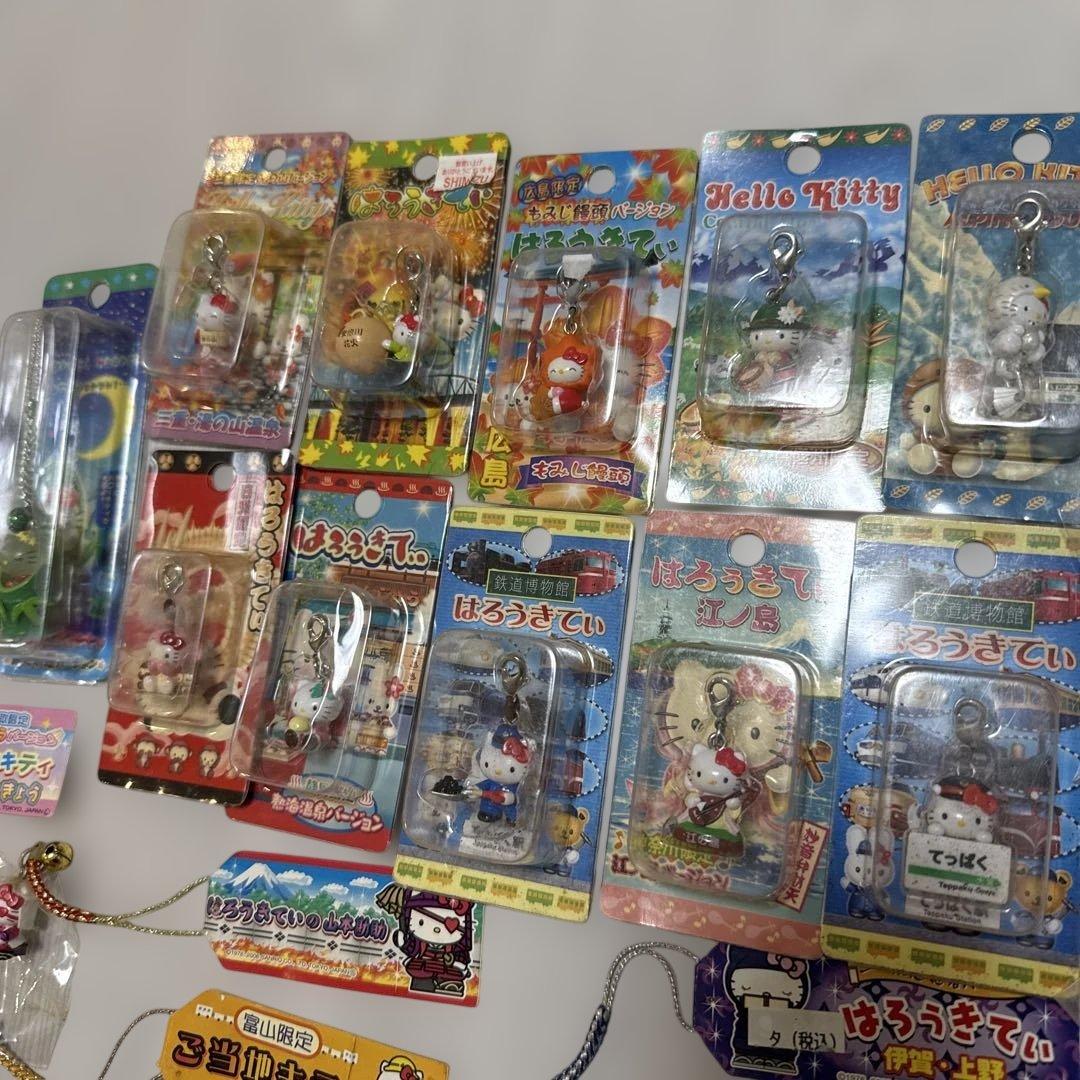 ハローキティ　ご当地　ねつけ　ストラップ　セット　サンリオ