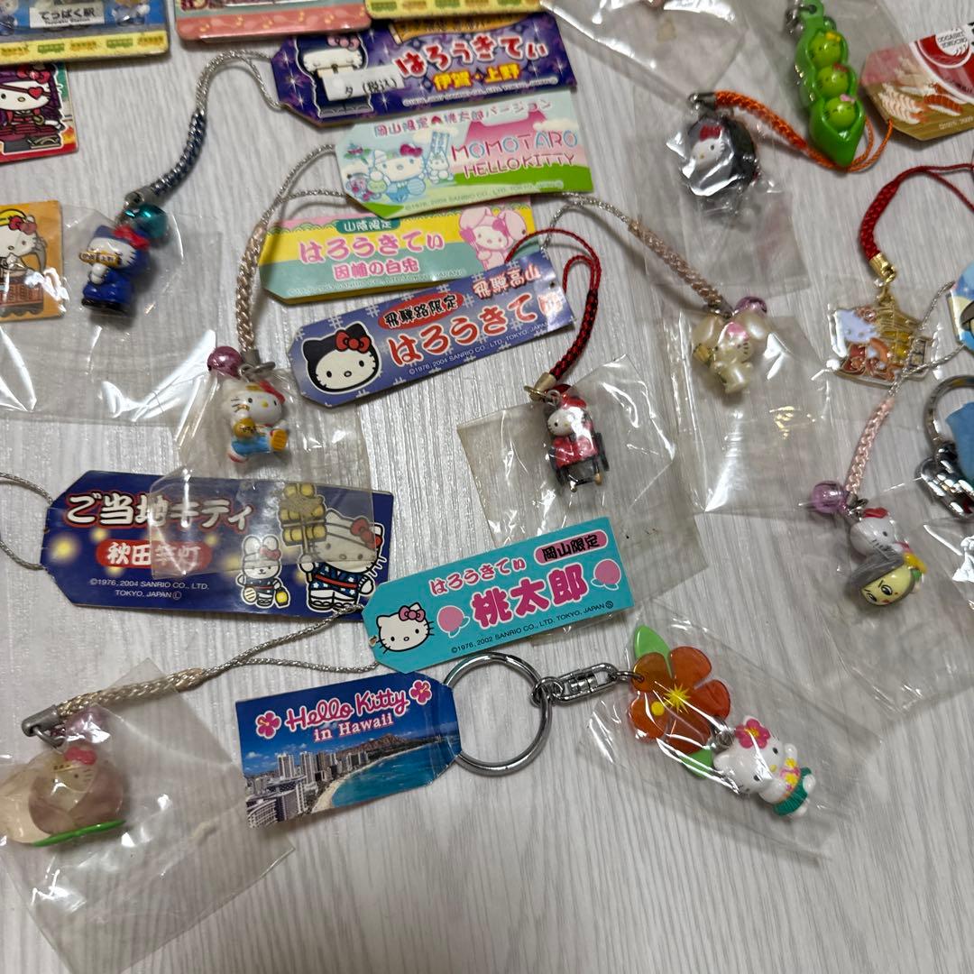 ハローキティ　ご当地　ねつけ　ストラップ　セット　サンリオ
