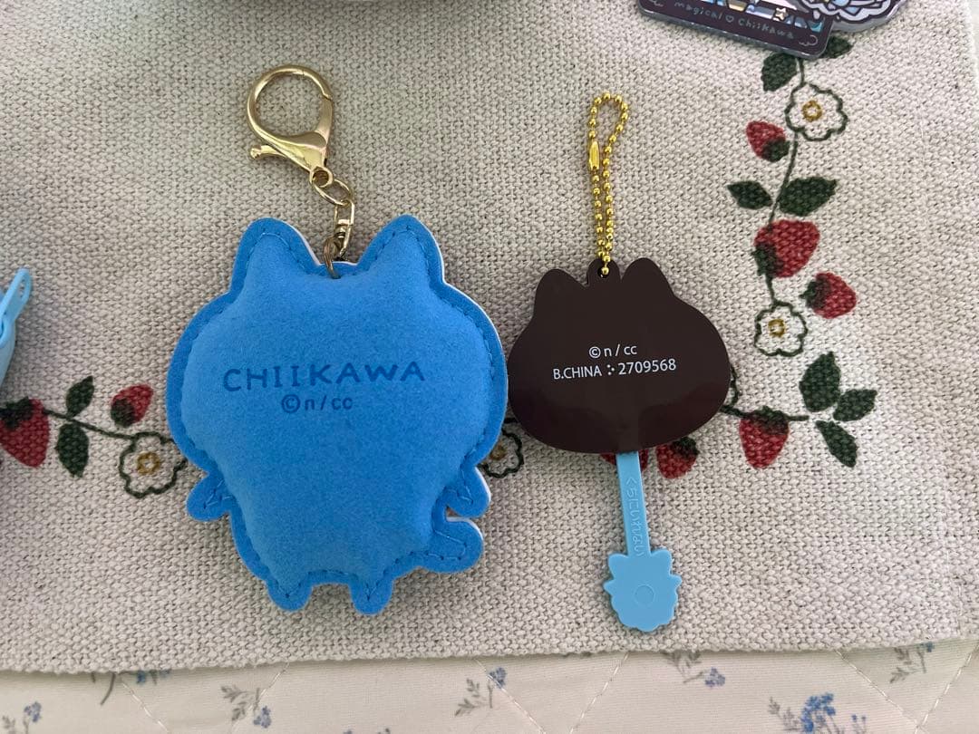 ハチワレ　グッズ　まとめ売り