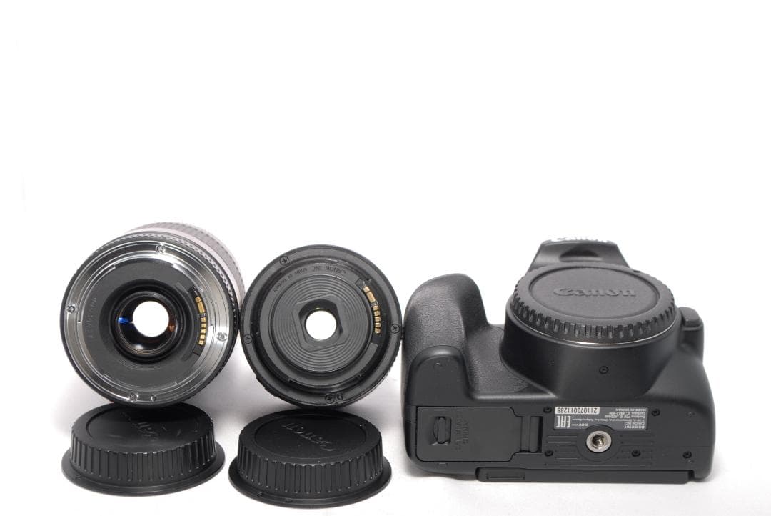 ✨Canon Kiss X10✨美品✨高速手ブレ補正＆超望遠✨Wレンズ✨一眼レフ