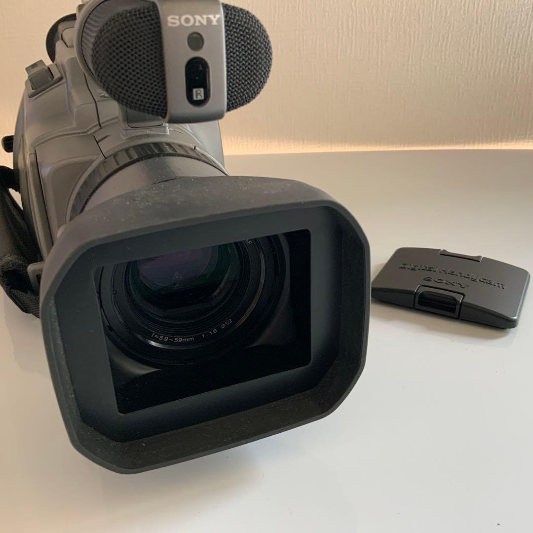 Sony DCR-VX1000 ハンディカム 3CCD
