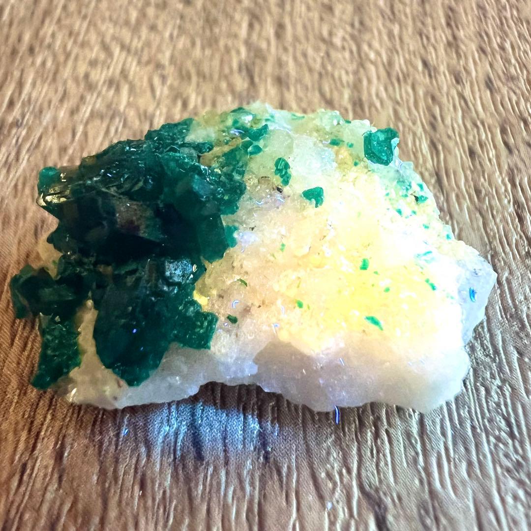 ダイオプテーズ ウィレマイト 鉱物 標本 原石