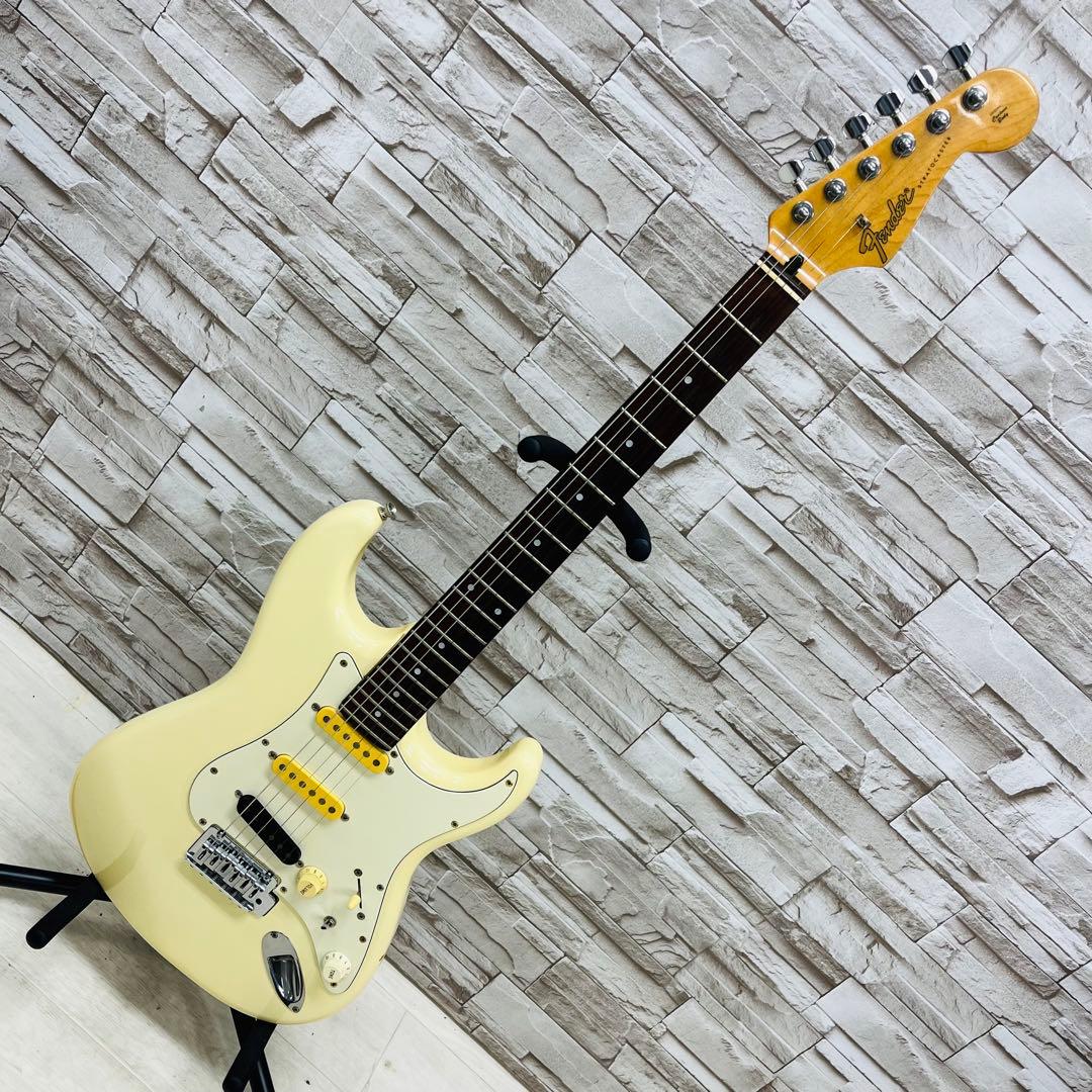 Fender Japan フェンダージャパン ストラトキャスター Jシリアル