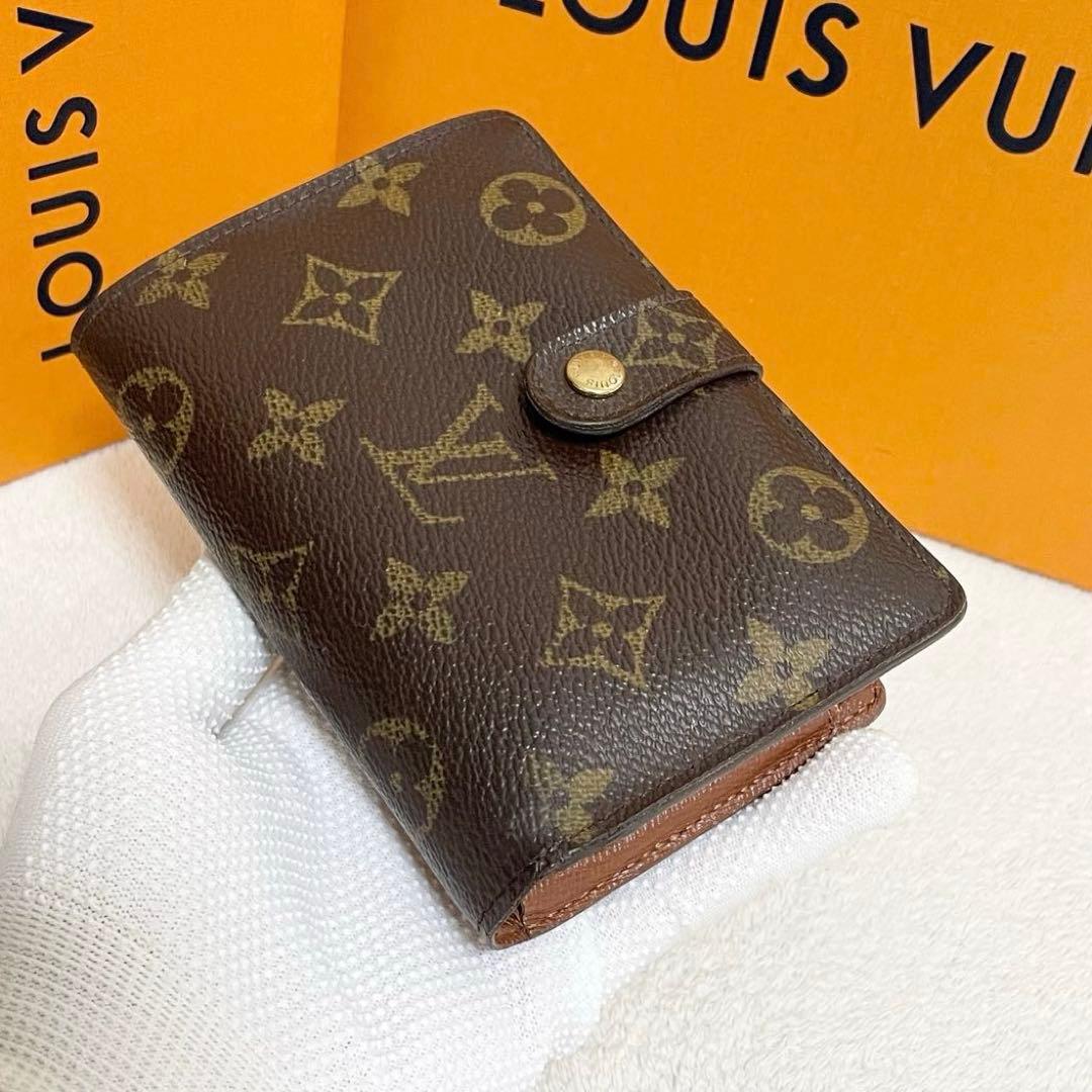 ルイヴィトン　モノグラム　ポルトフォイユヴィエノワ　がま口　二つ折り財布