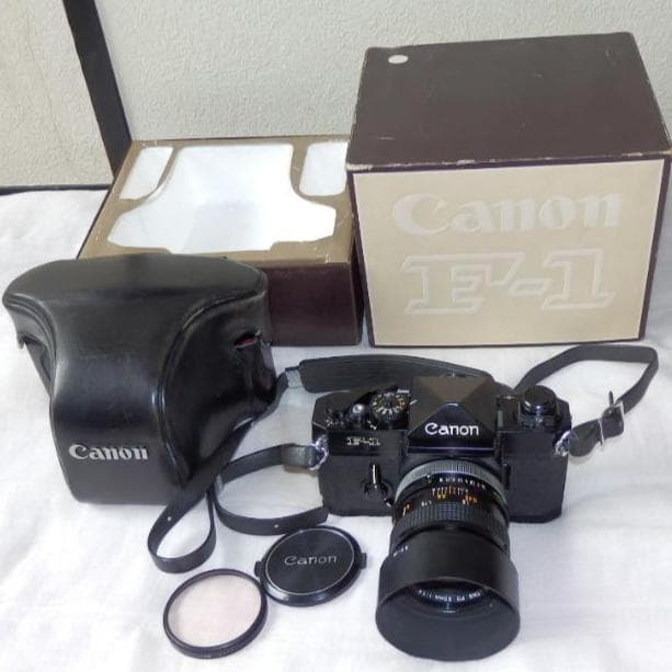 ★箱付き❤️動作品★旧 F1❤️前期★キャノン★FD50ｍｍ単焦点レンズ❤️美品