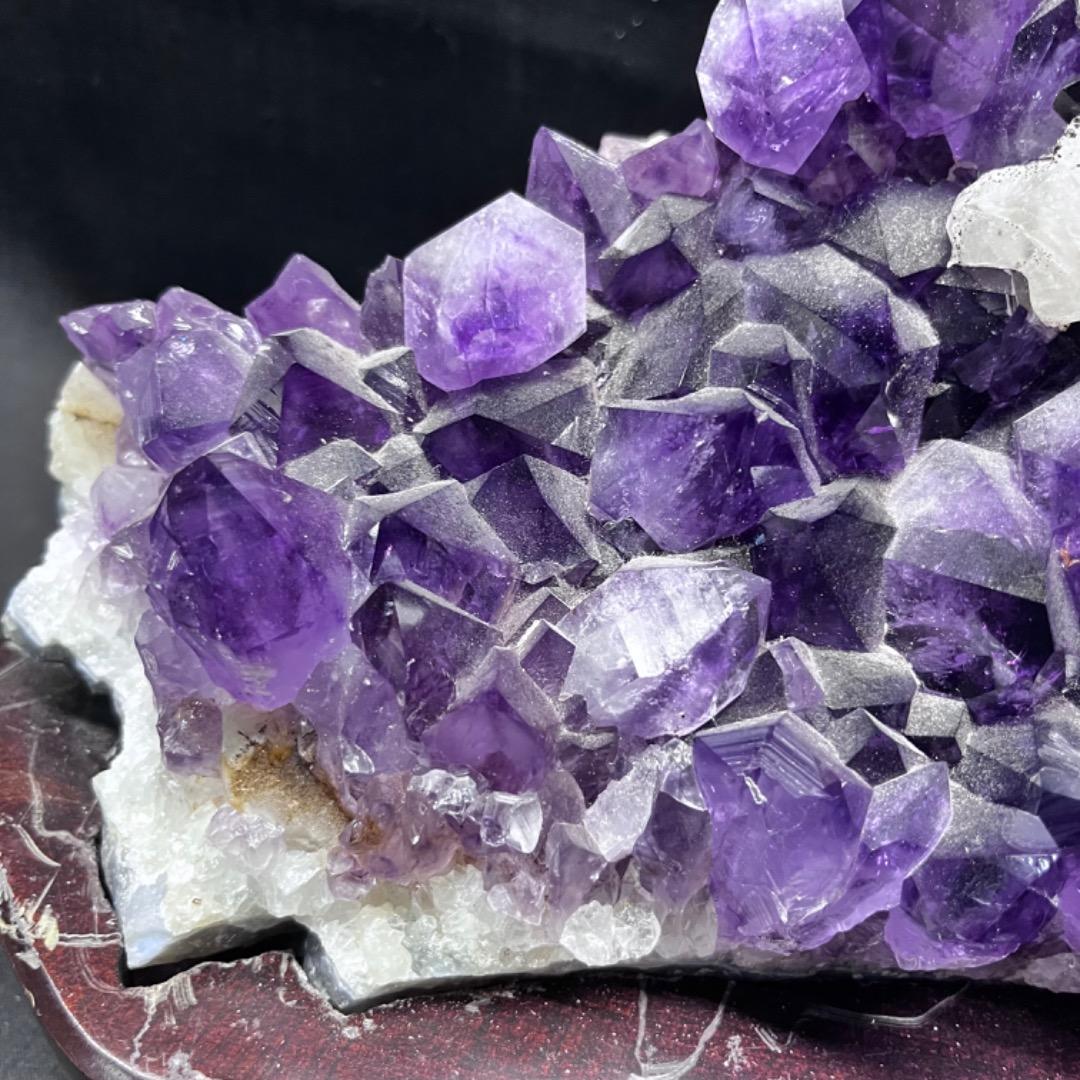 ▽後右1054 アメジスト 原石 重さ11.4kg 縦30cm 横43cm