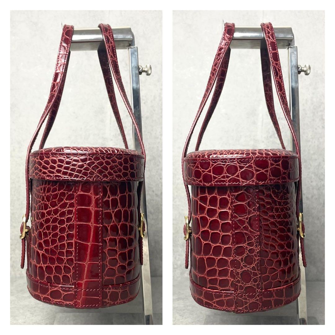 美品 保証書付き クロコダイル 型押し シャイニング バニティ ボルドー 鏡付き