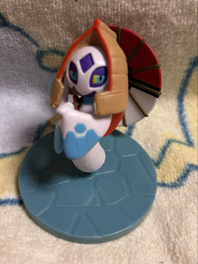 百ポケ夜行 ユキメノコ　フィギュア　ポケモンセンター